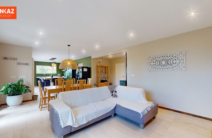 Vente Maison 178.31m&sup2; 6 pièces L'Entre Deux