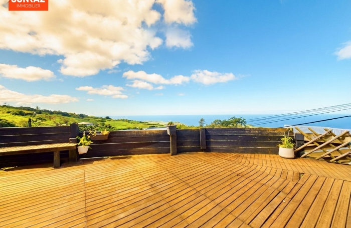 Vente Maison 105.00m&sup2; 4 pièces Petite &icirc;le