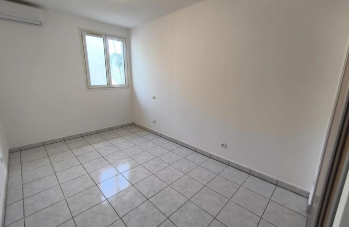 Location Appartement 100m&sup2; 4 pièces Saint Denis