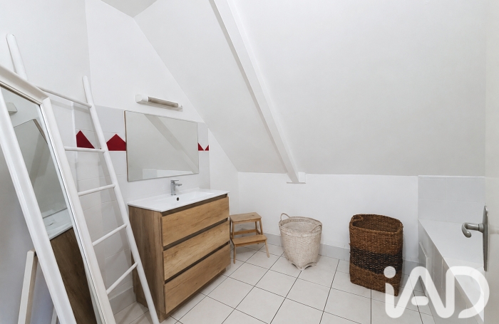 Vente Maison 85m&sup2; 3 pièces Saint Gilles Les Hauts