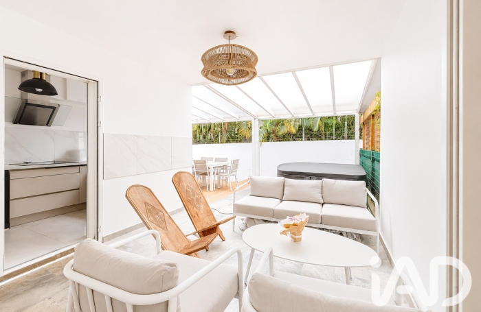 Vente Maison 85m&sup2; 3 pièces Saint Gilles Les Hauts