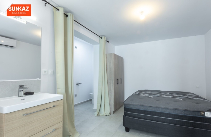 Location Appartement 20.00m&sup2; 1 pièce Saint-Pierre