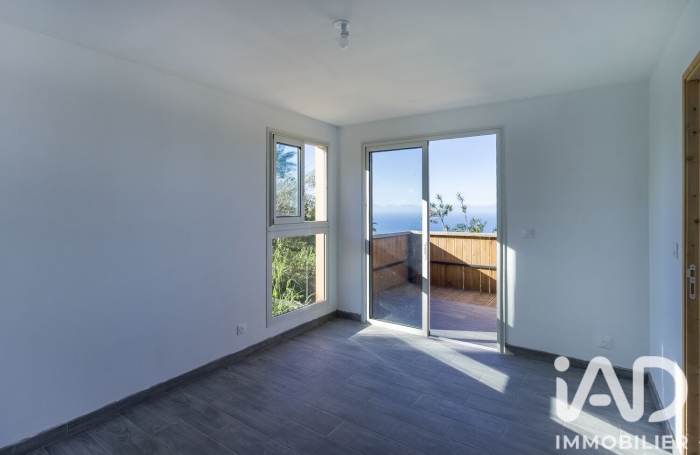 Vente Maison 110m&sup2; 6 pièces Les Avirons