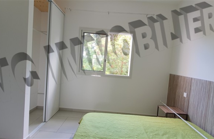 Location Maison 105m&sup2; 4 pi&egrave;ces Rivi&egrave;re Saint Louis