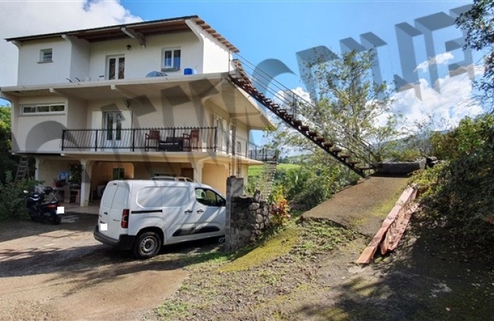 Vente Maison 150m&sup2; 5 pi&egrave;ces Rivi&egrave;re Saint Louis