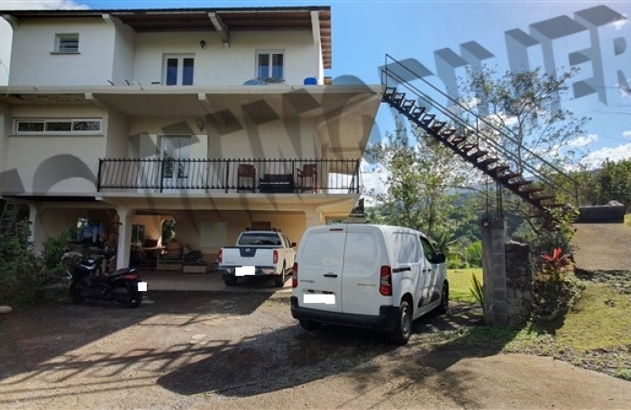 Vente Maison 150m&sup2; 5 pi&egrave;ces Rivi&egrave;re Saint Louis