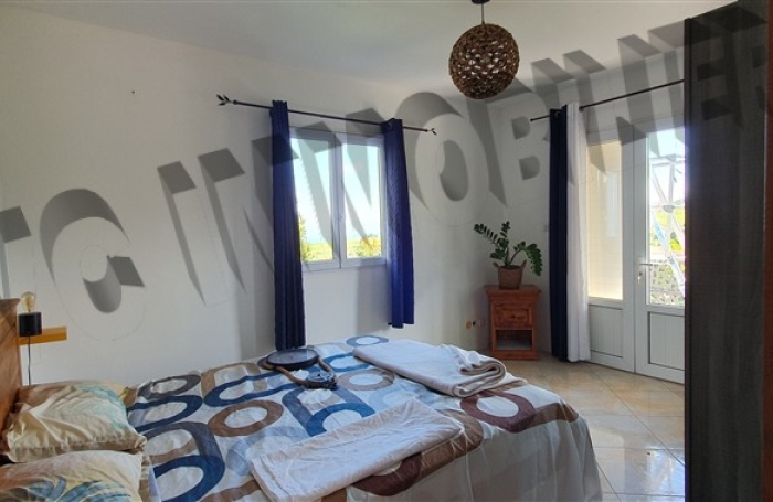 Vente Maison 150m&sup2; 5 pi&egrave;ces Rivi&egrave;re Saint Louis