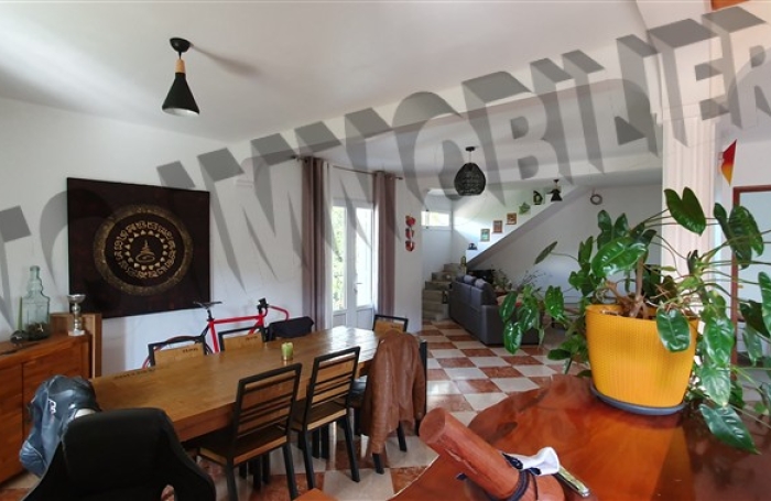 Vente Maison 150m&sup2; 5 pi&egrave;ces Rivi&egrave;re Saint Louis