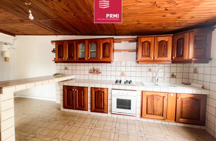 Vente Appartement 70.8m&sup2; 3 pi&egrave;ces Saint-Leu