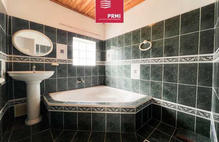 Vente Appartement 70.8m&sup2; 3 pi&egrave;ces Saint-Leu
