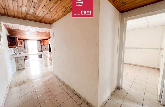 Vente Appartement 70.8m&sup2; 3 pi&egrave;ces Saint-Leu