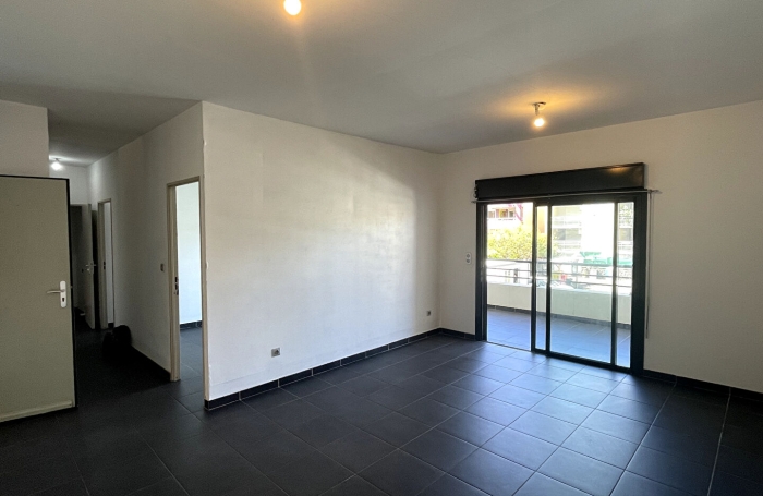 Location Appartement 61.11m&sup2; 3 pi&egrave;ces Saint-Pierre