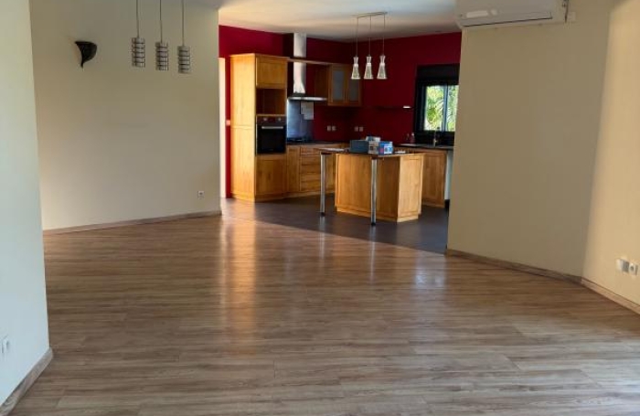 Location Maison 116.92m&sup2; 4 pièces Saint Louis