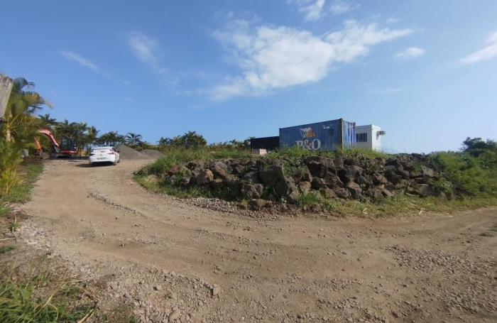 Location Terrain 620m&sup2; Saint-Pierre