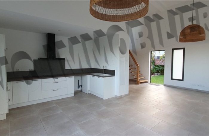Location Maison 109m&sup2; 4 pi&egrave;ces Etang-Sale