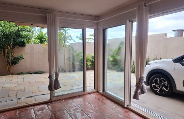 GRANDE MAISON A ETAGE AVEC TERRASSE ET VUE  PROCHE LYCEE BOIS DE NEFLES ET CLINIQUE STE CLOTILDE