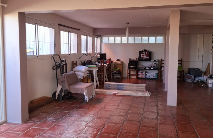 GRANDE MAISON A ETAGE AVEC TERRASSE ET VUE  PROCHE LYCEE BOIS DE NEFLES ET CLINIQUE STE CLOTILDE