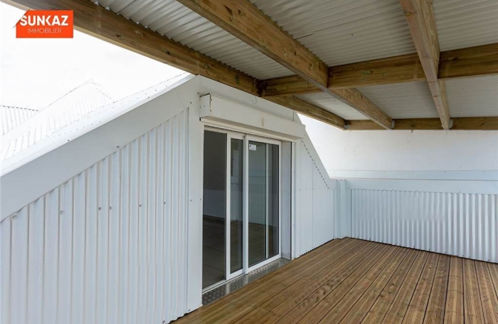 Location Appartement 80.00m&sup2; 3 pièces Saint-Pierre