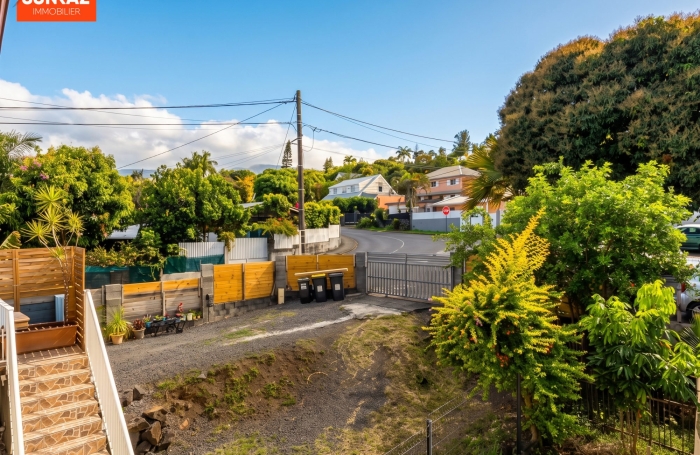 Location Maison 80.00m&sup2; 4 pièces Ravine des Cabris