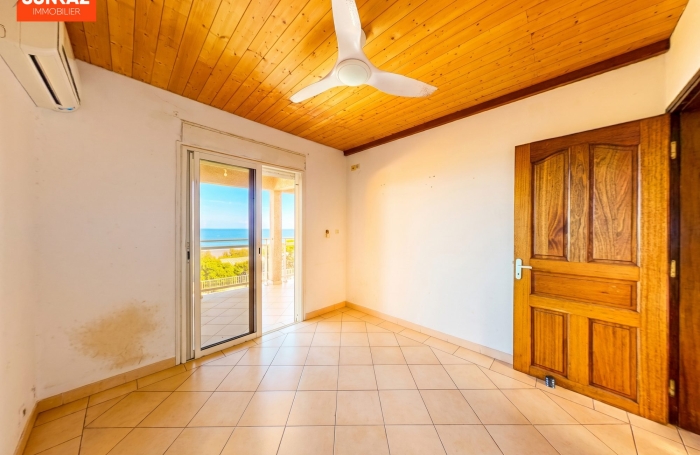 Vente Maison 187.00m&sup2; 8 pièces Saint-Leu