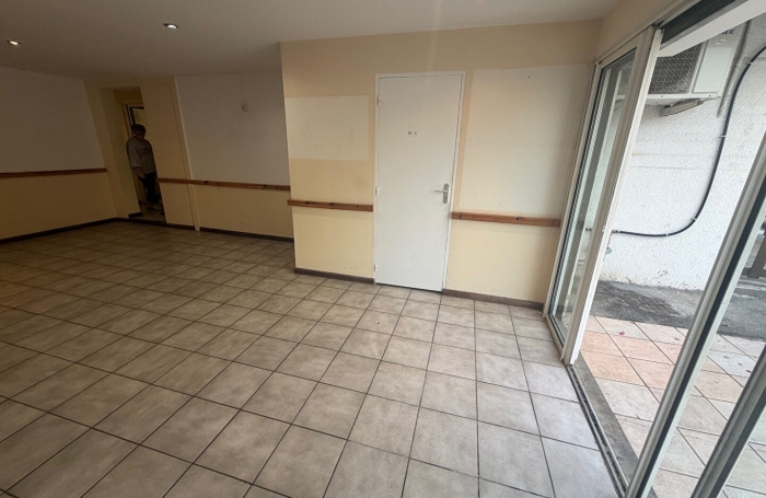 Location Divers 90m&sup2; Saint Gilles Les Hauts