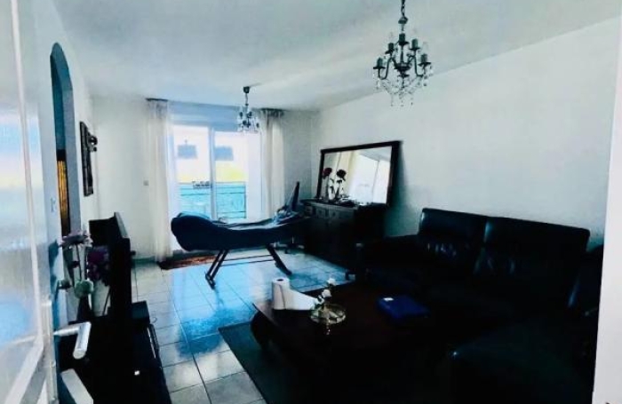 Vente Appartement 63m&sup2; 3 pièces Sainte Suzanne