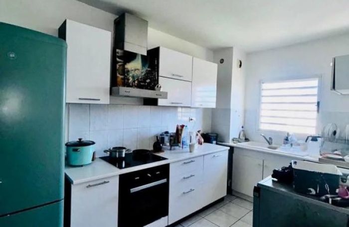 Vente Appartement 63m&sup2; 3 pièces Sainte Suzanne