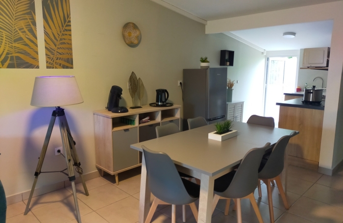 Vente Maison 108m&sup2; 6 pièces Sainte Rose