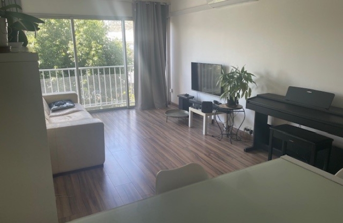 Location Appartement 97400