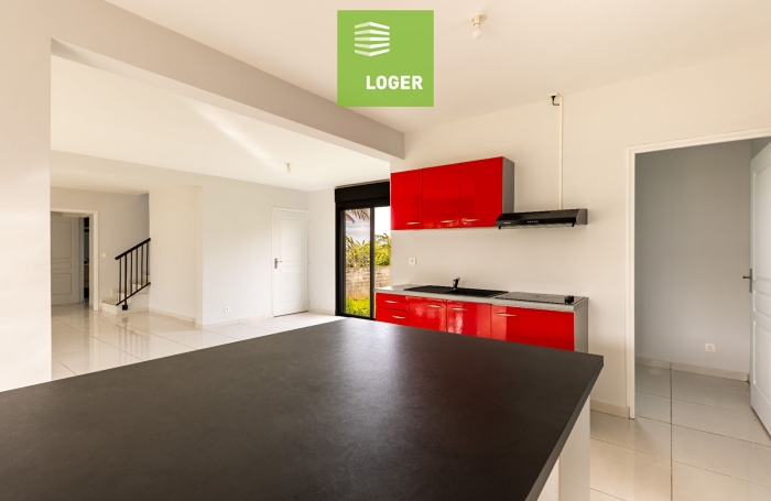 Location Maison 132m&sup2; 5 pi&egrave;ces Petite &icirc;le
