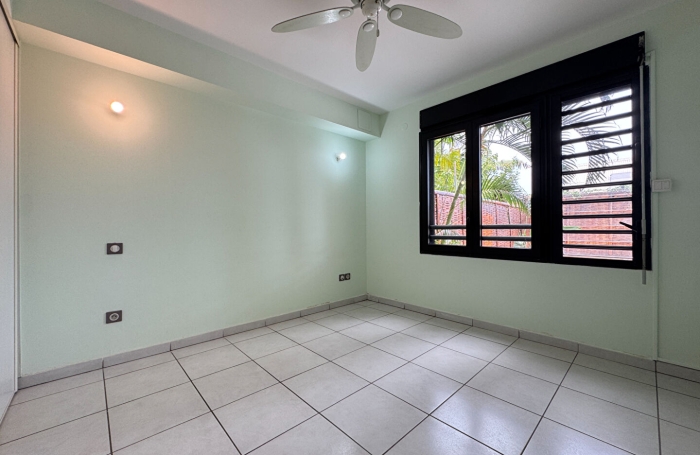 Location Appartement 61.54m&sup2; 3 pi&egrave;ces Saint Gilles les Bains
