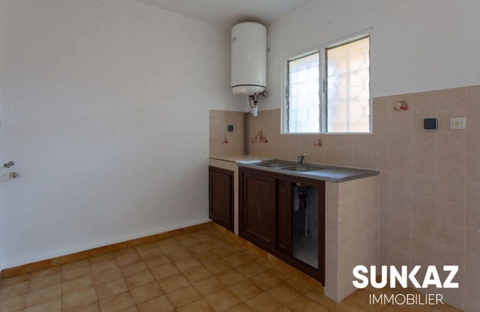 Location Appartement 68.00m&sup2; 4 pièces Saint-Pierre