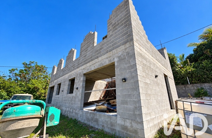 Vente Maison 77m&sup2; 4 pièces Saint Joseph