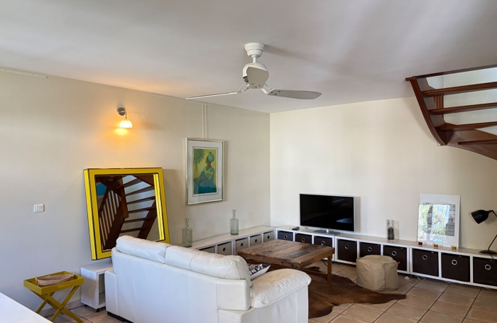 Location Appartement 80.3m&sup2; 3 pi&egrave;ces Saint-Pierre