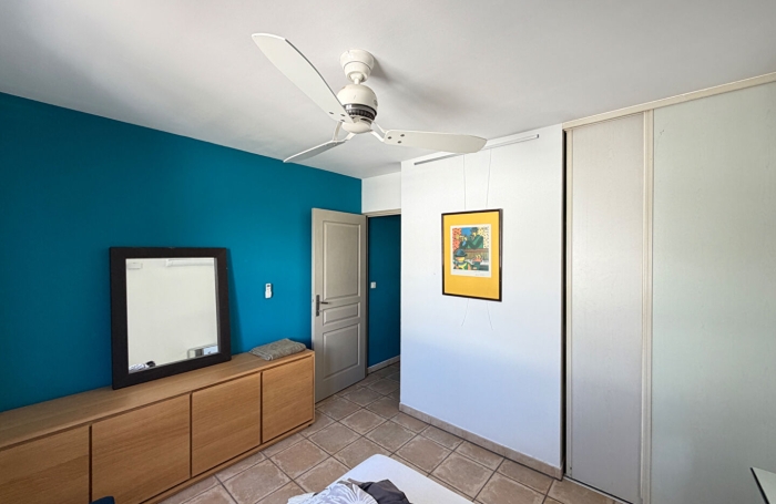 Location Appartement 80.3m&sup2; 3 pi&egrave;ces Saint-Pierre