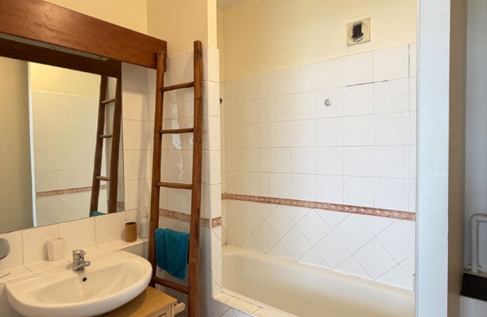 Location Appartement 80.3m&sup2; 3 pi&egrave;ces Saint-Pierre