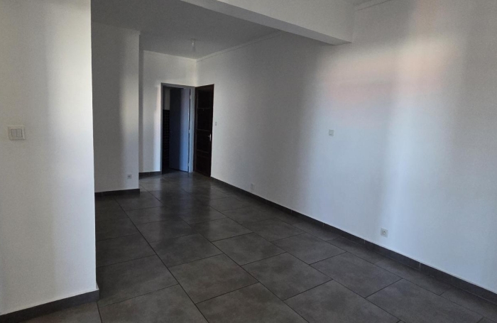 Location Appartement 97450