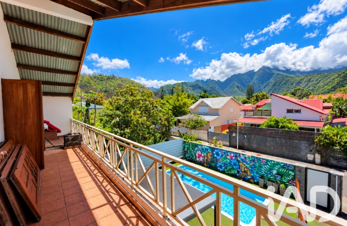 Vente Maison 175m&sup2; 7 pièces L'Entre Deux