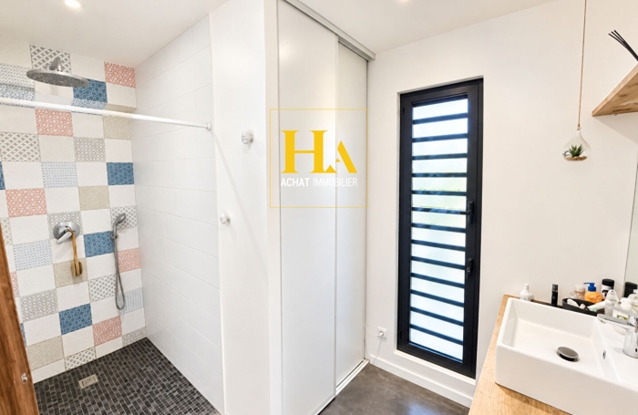 Vente Maison 137m&sup2; 6 pi&egrave;ces Etang-Sale