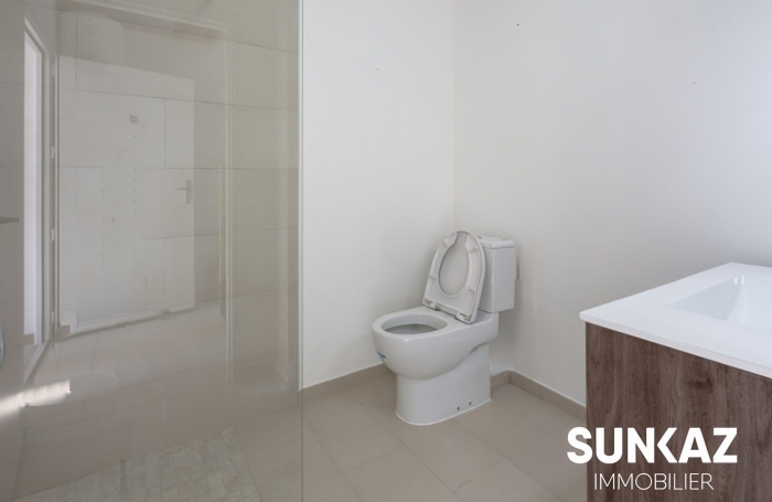 Location Appartement 47.30m&sup2; 2 pièces Saint-Pierre