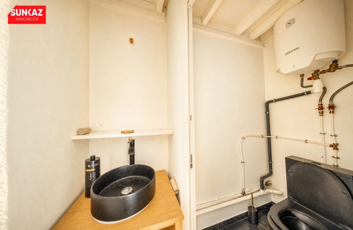 Location Local commercial 70.00m&sup2; 2 pièces Saint-Pierre