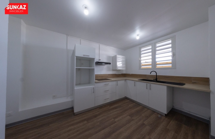 Location Appartement 89.65m&sup2; 3 pièces Le Tampon