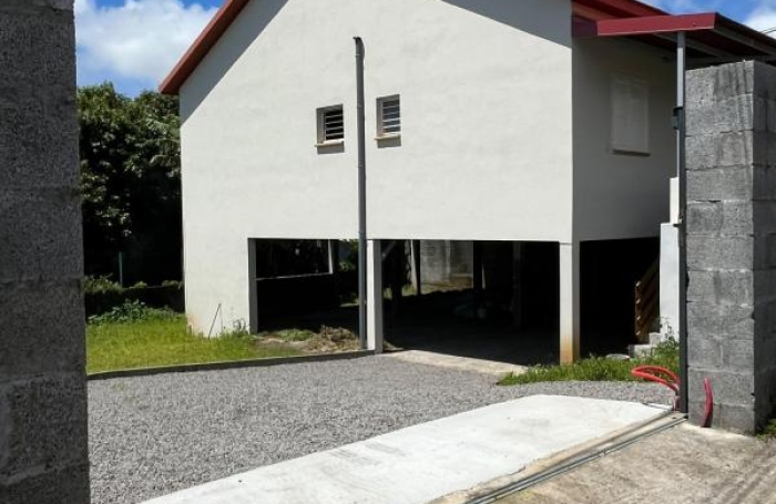 Location Maison 97441