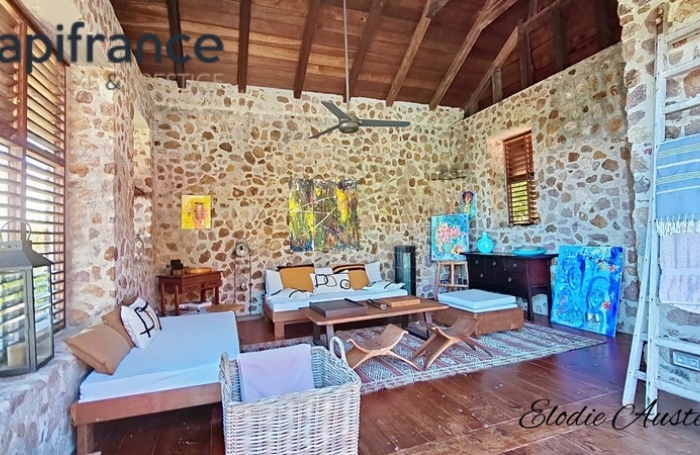 Vente Maison 261m&sup2; 8 pièces Terre de Bas