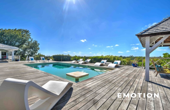 Villa AZUR aux Terres Basses