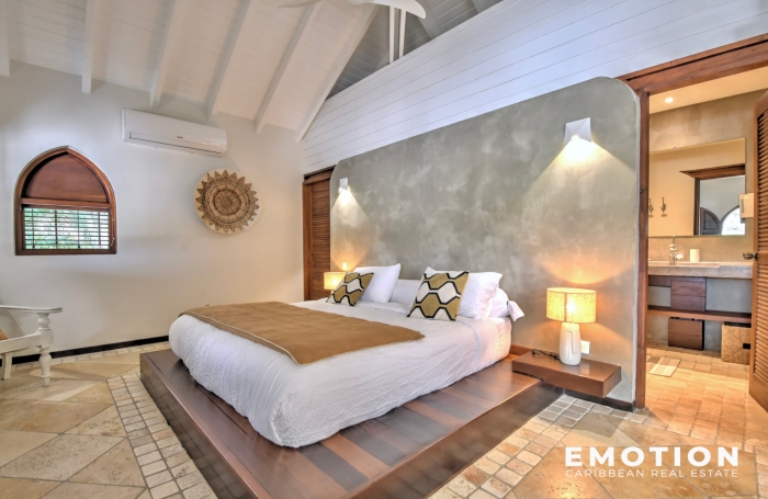 H&ocirc;tel-Restaurant 798 m2 + terrasses couvertes