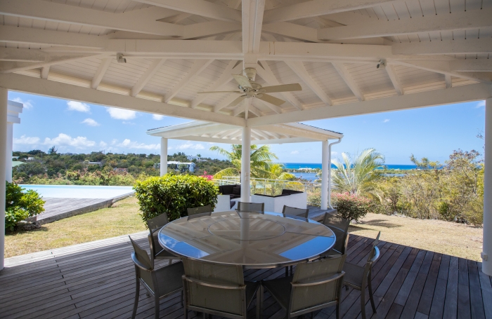Propri&eacute;t&eacute; de 2 villas vue mer aux Terres Basses