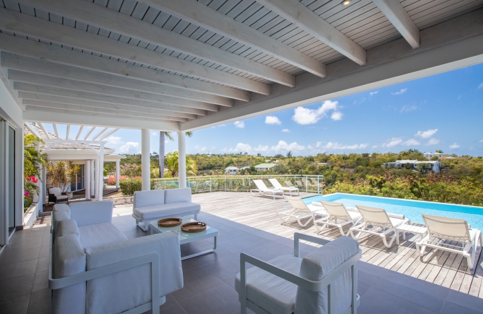 Propri&eacute;t&eacute; de 2 villas vue mer aux Terres Basses