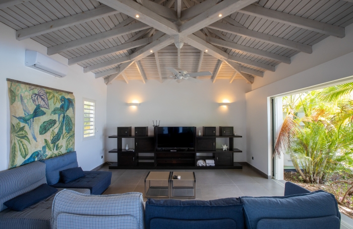 Propri&eacute;t&eacute; de 2 villas vue mer aux Terres Basses