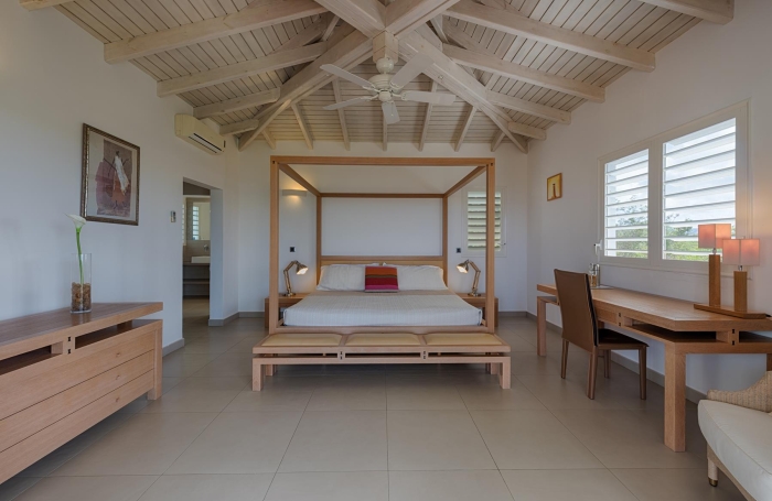 Propri&eacute;t&eacute; de 2 villas vue mer aux Terres Basses